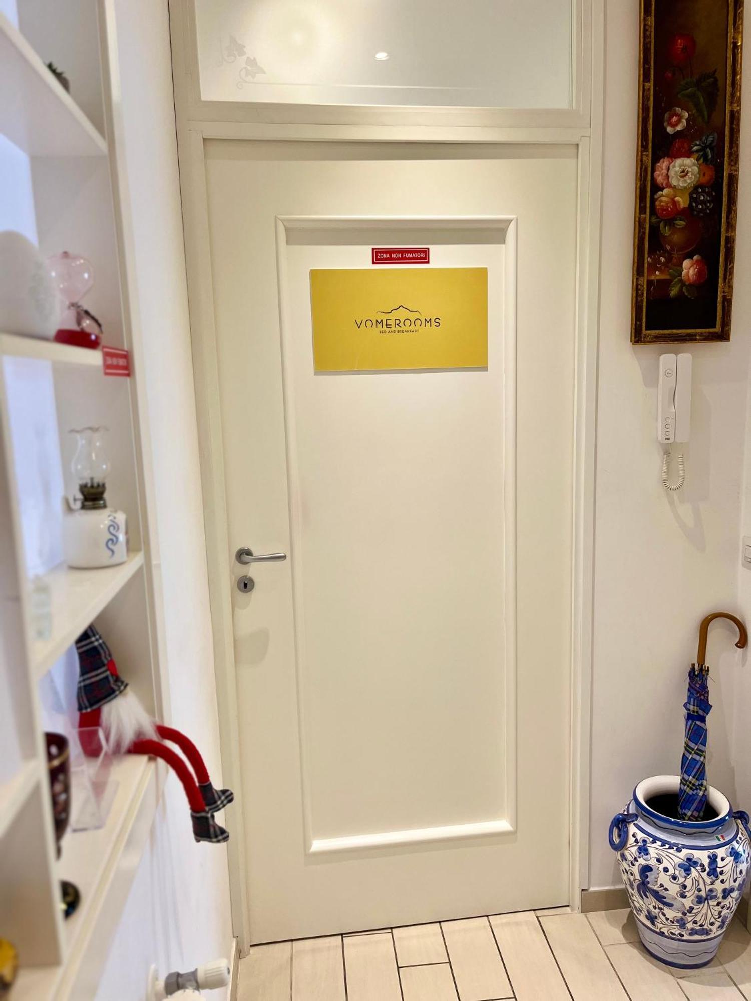 Vomerooms Naples Extérieur photo